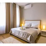 Daire Riva Royal View Luxury *