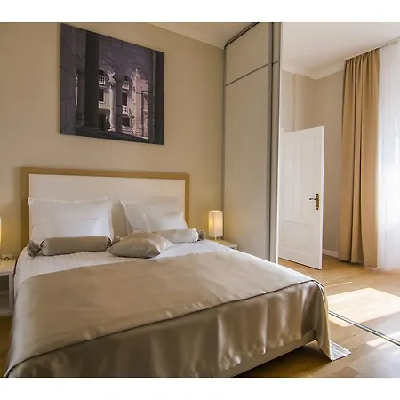 Riva Royal View Luxury * ספליט