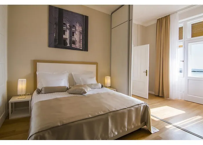 Riva Royal View Luxury * ספליט